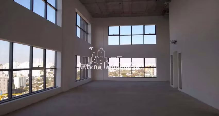Casa comercial para alugar na Avenida Ibirapuera, Moema, São Paulo