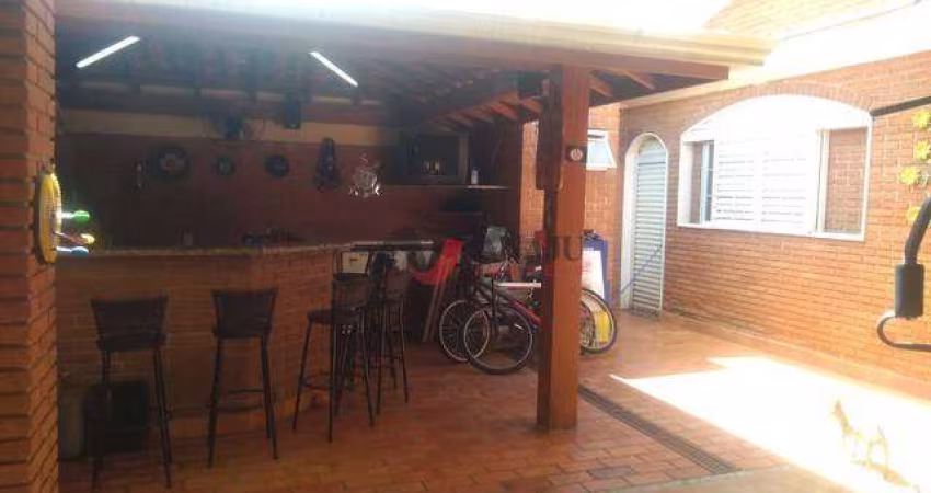Casa Térrea Padrão (rua) Independência, Ribeirão Preto - SP