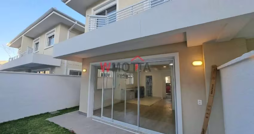 Casa em Condomínio à Venda em Cézar de Souza, Mogi das Cruzes-SP: 3 Quartos, 1 Suíte, 2 Vagas - 117m².