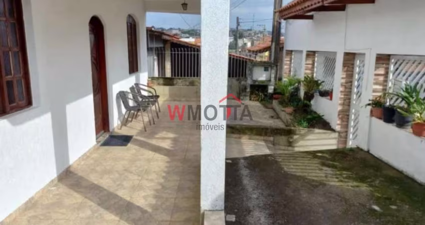 Imperdível: Casa à venda em Itaquaquecetuba-SP, Vila São Carlos! 3 quartos, 1 suíte, 2 salas, 3 banheiros, 10 vagas, 241 m².