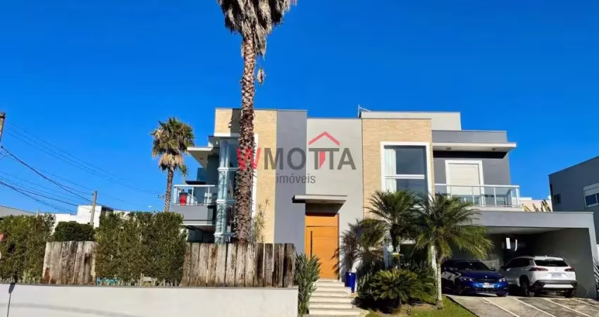 Casa de luxo em condomínio no botujuru: 3 quartos, 3 suítes, 2 salas, 2 vagas, 285m² em mogi das cruzes-sp.