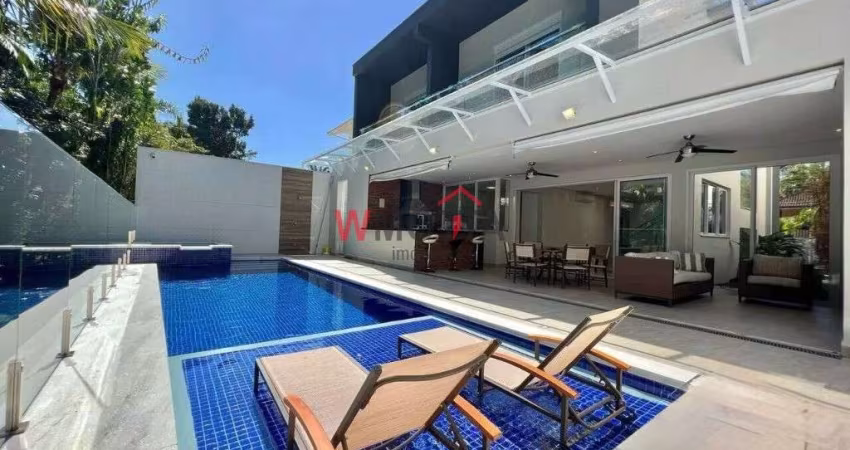 Imperdível Casa de alto padrão à Venda em Riviera-SP, São Lourenço: 5 Quartos, 4 Suítes, 1 Sala, 5 Banheiros, 4 Vagas de Garagem, 367m²!