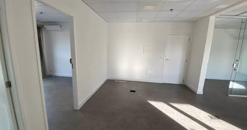 Sala comercial com 5 salas para alugar na Rua Doutor Alfredo de Castro, 200, Barra Funda, São Paulo