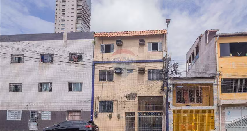 Prédio com 4 pavimentos - 230m²
