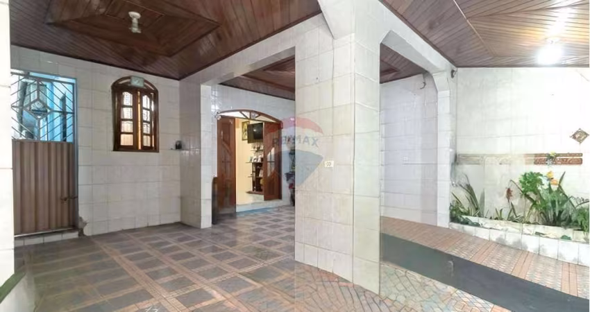 Excelente casa com 7 quartos, 400m² no Umarizal