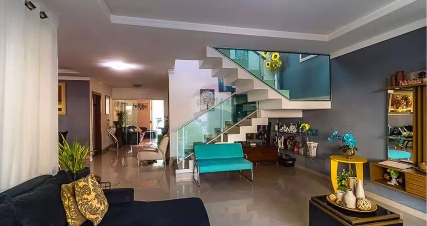 Excelente casa a venda COND. Cidade Jardim I
