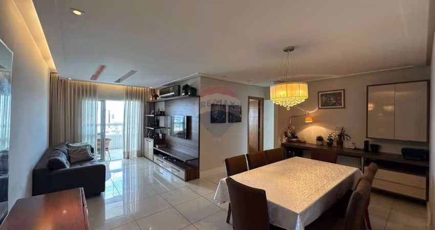 Apartamento à venda no bairro do Marco com 109m2, 3 quartos sendo 1 suite, varanda e semi-mobiliado e 2 vagas