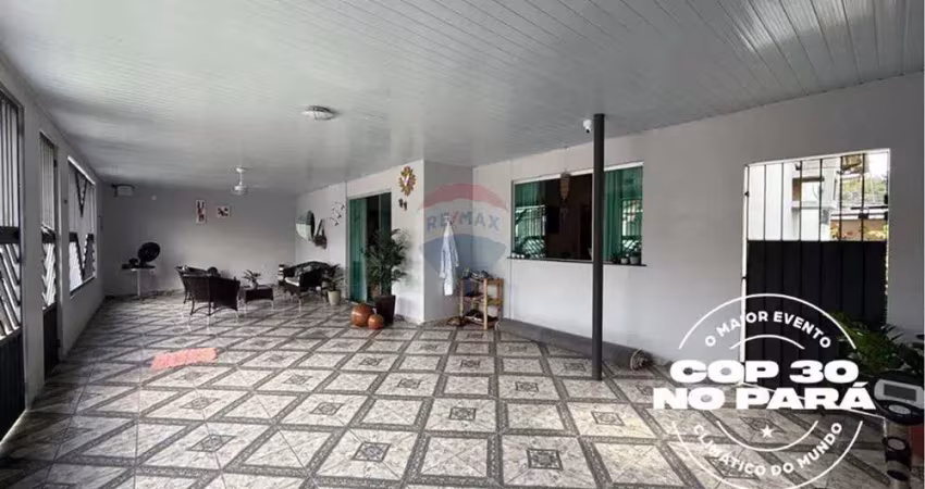 Casa com 3 quartos para alugar no Marambaia, Belém 