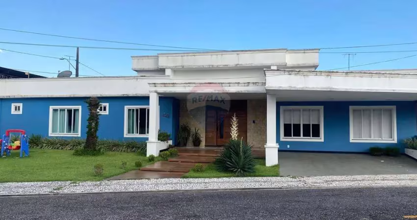 Casa em condomínio fechado com 4 quartos à venda no Guanabara, Ananindeua 