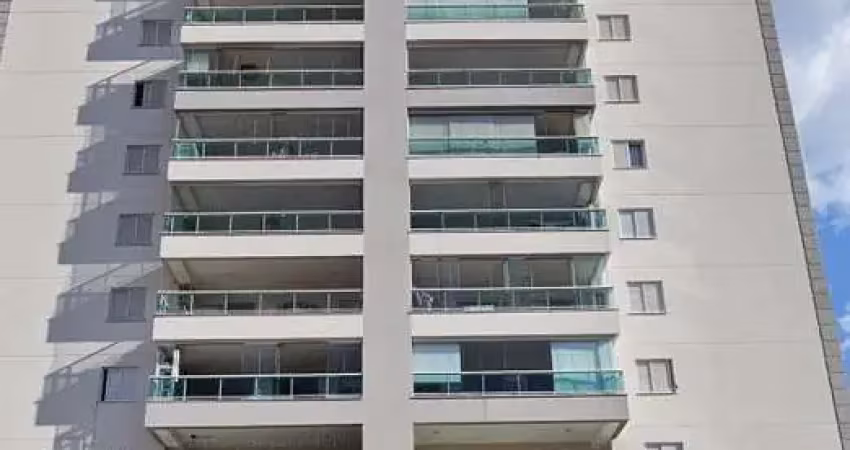 Apartamento à Venda no Edifício Gold Park - Parque Industrial.