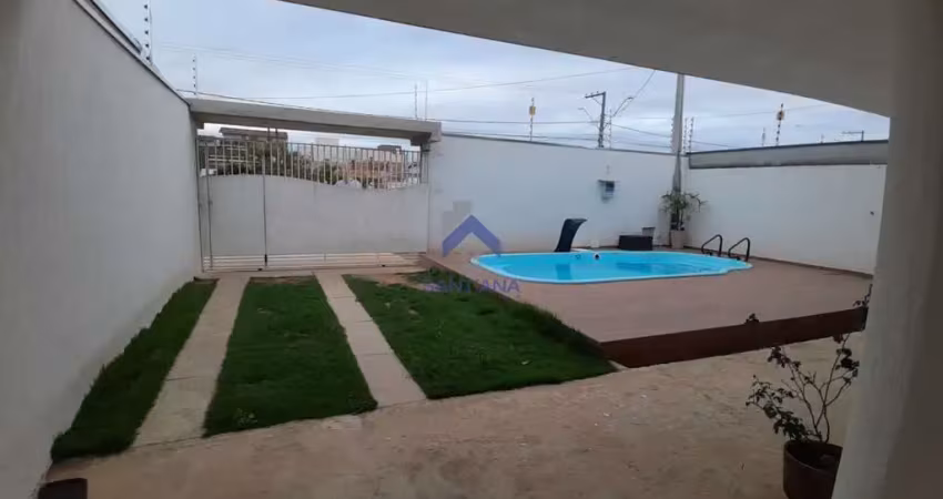 Casa com 4 quartos à venda no Jardim Oasis, Taubaté 