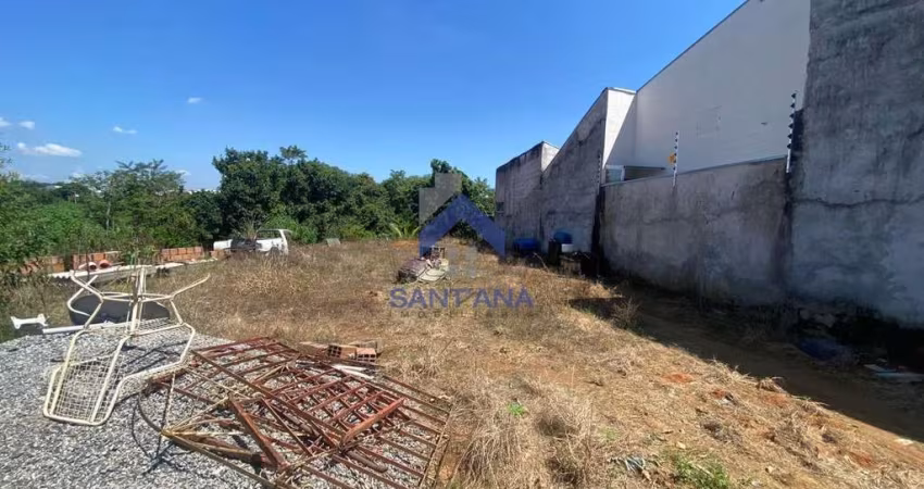 Terreno à venda na Rodolpho Galvão de Oliveira, 140, Jardim Oasis, Taubaté