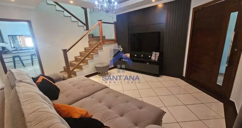 Sobrado de 190m² com 3 dormitórios sendo 1 suíte no residencial portal da mantiqueira  em taubaté/sp
