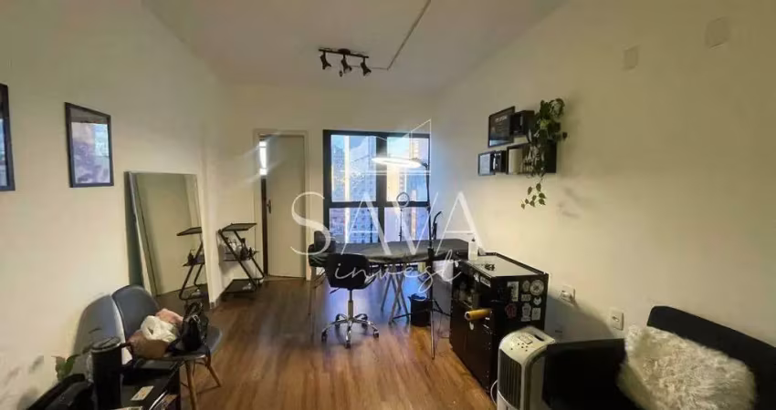 Sala comercial à venda com 30,66 m² no centro por r$90.000,00