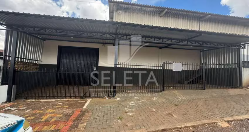Barracão / Galpão / Depósito para alugar na Rua Visconde de Guarapuava, 2459, Parque São Paulo, Cascavel