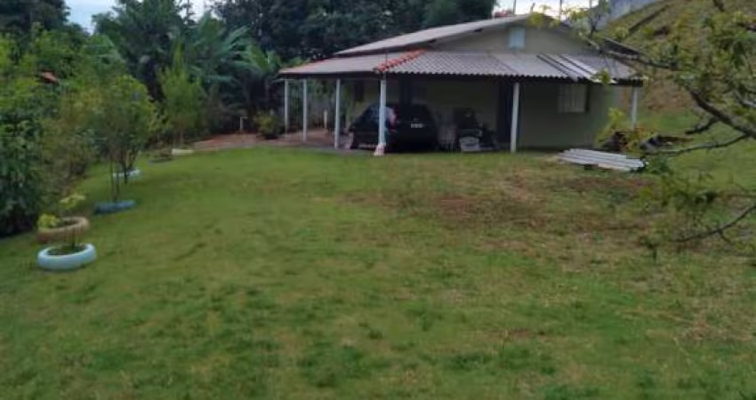 Chácara à venda em Atibaia 1500m² por R$440.000,00 - Financiamento Bancário