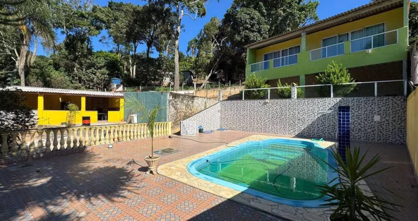 Incrível Chácara de 3600m² Com Nascente em Mairiporã! 480 Mil!