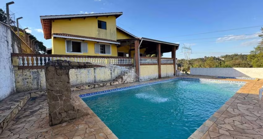 Bela Chácara em Mairiporã 6000m²  Analisa Permuta e Proposta!