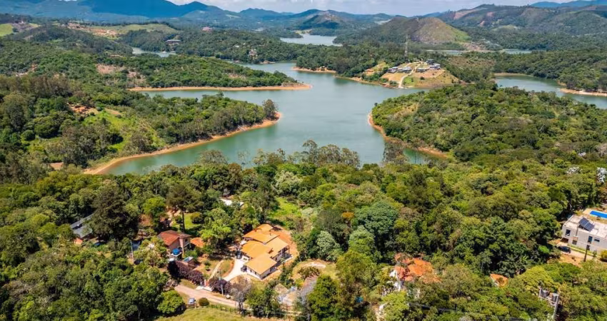 Chácara à venda próxima a Represa em Nazaré Paulista/SP - R$650.000!