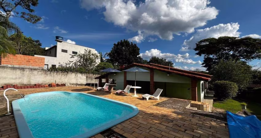 Chácara com Fácil Acesso à venda em Atibaia/SP - 1000m² por R$699.000!