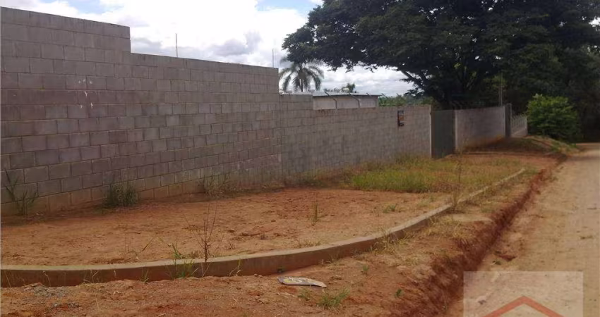 ÁREA COM 51.546M2 NA AV. GUILHERME PORACRI, MEDEIROS, JUNDIAI/SP
