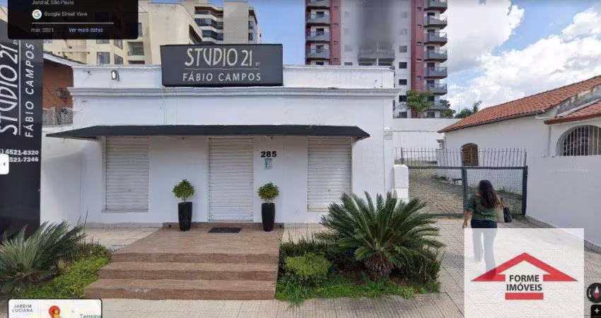 Salão comercial com 210 m2 - frente com 22 metros - r$ 22.000,00