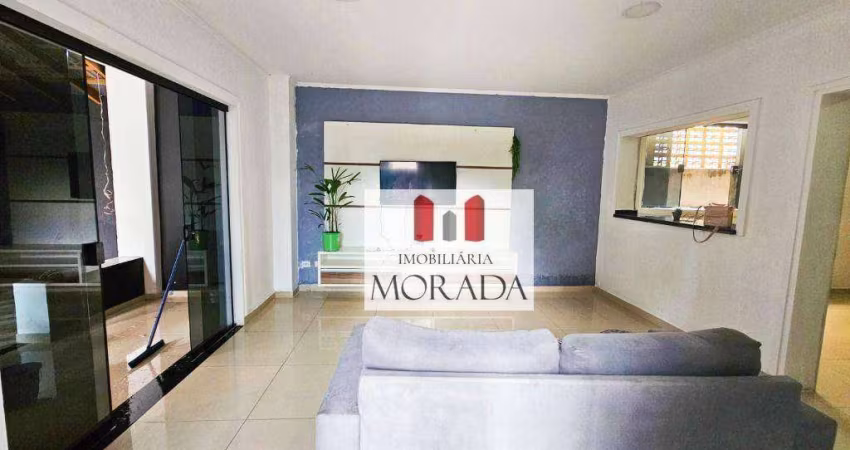 Ótima casa com ponto comercial