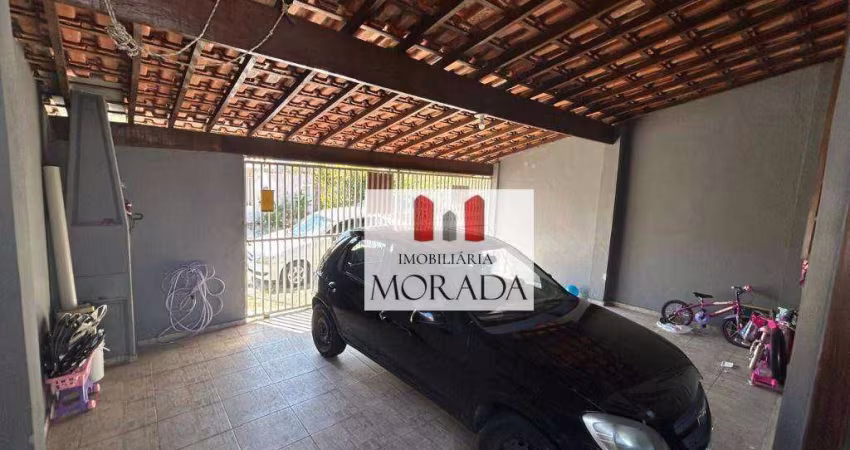 Sobrado com 4 dormitórios à venda, 87 m² por R$ 365.000,00 - Residencial Santa Paula - Jacareí/SP