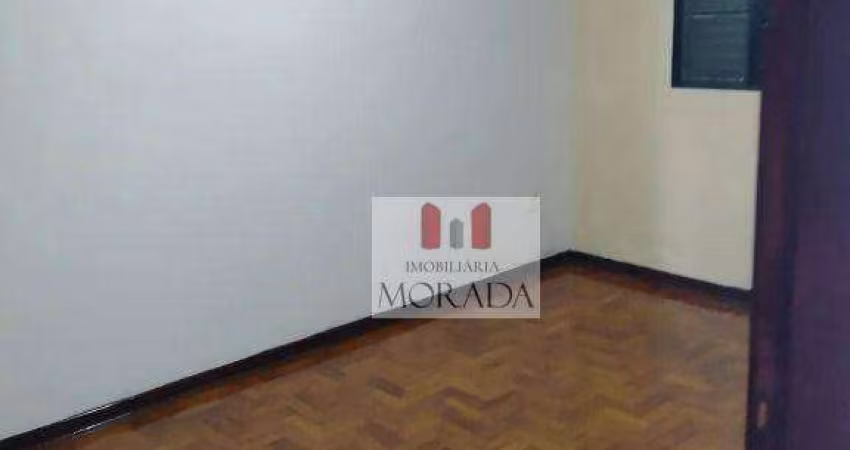 Casa com 3 dormitórios para alugar por R$ 3.300/mês - Bosque dos Eucaliptos - São José dos Campos/SP