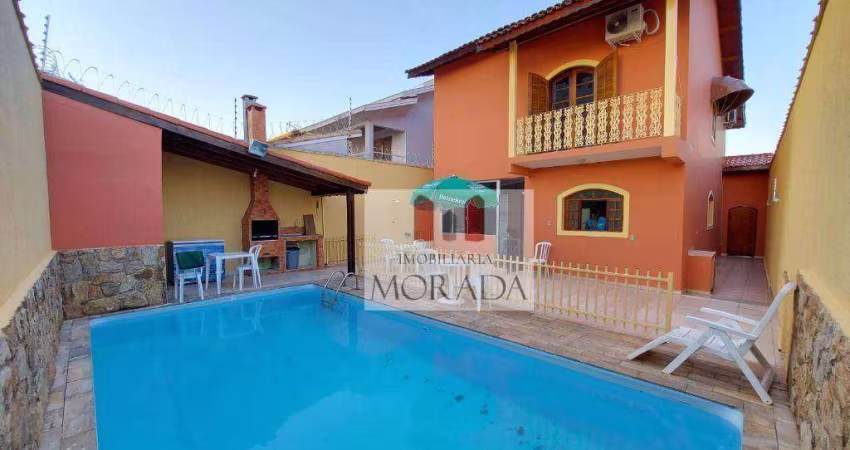 Casa com 4 dormitórios à venda, 210 m² por R$ 880.000 - Parque Residencial Eldorado - Caçapava/SP