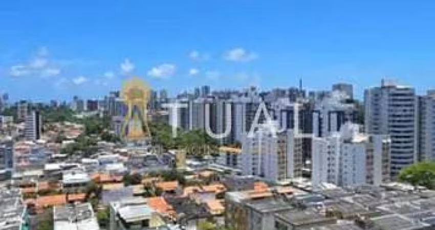 Apartamento para vender com 3 quartos sendo uma suíte no Caminho das Árvores