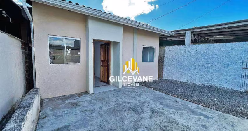 Casa com 2 dormitórios para alugar, 45 m² por R$ 1.500/mês - Santa Terezinha - Colombo/PR
