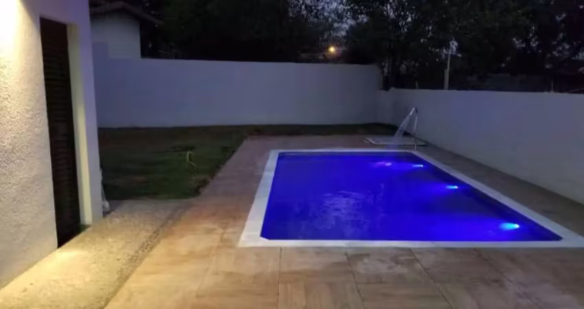 Chácara à venda, no Parque Xangrilá,  em Campinas, Parque Xangrilá, com 3 quartos, 220m²