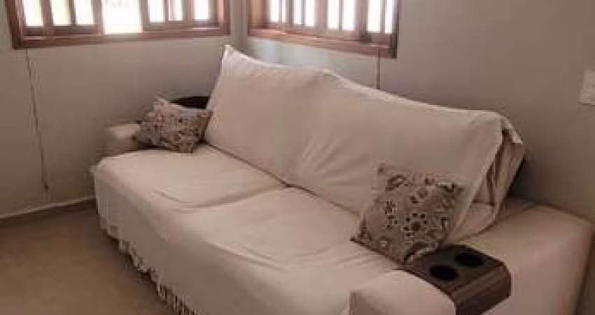 Casa térrea com 2 dormitórios, sendo uma suíte, á venda no bairro Parque Jambeiro em Campinas-SP