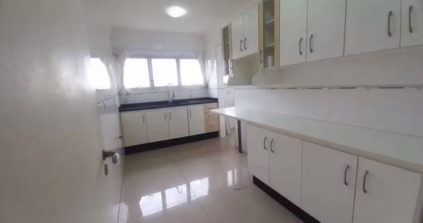 Apartamento de 3 dormitórios á venda no condomínio Village Debret em Campinas-SP