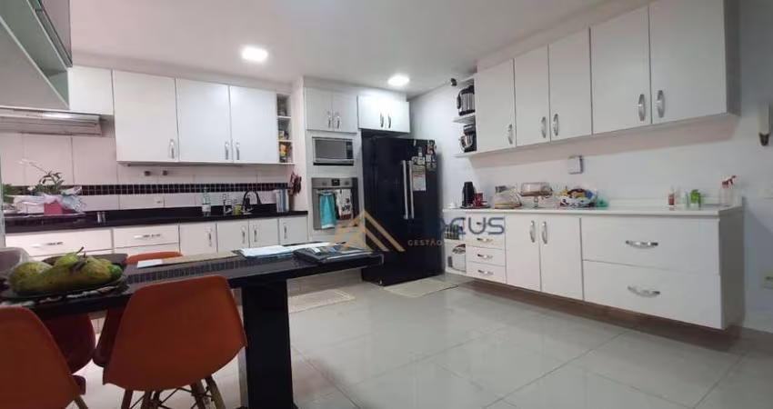 Casa com 3 dormitórios à venda, 164 m² por R$ 1.000.000,00 - Vila Rio Branco - Jundiaí/SP