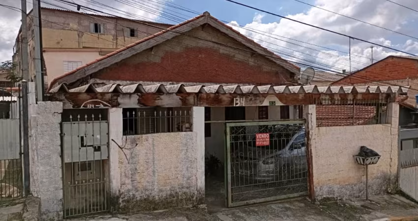 CASAS NO CENTRO DE COTIA PRÓXIMO AO SHOPPING