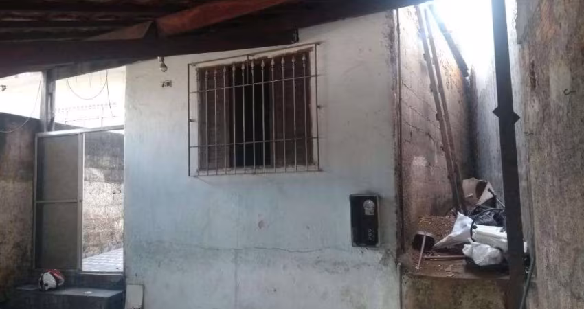 Casa com 1 dormitório à venda por R$ 300.000 - Vila Bremen - Guarulhos/SP