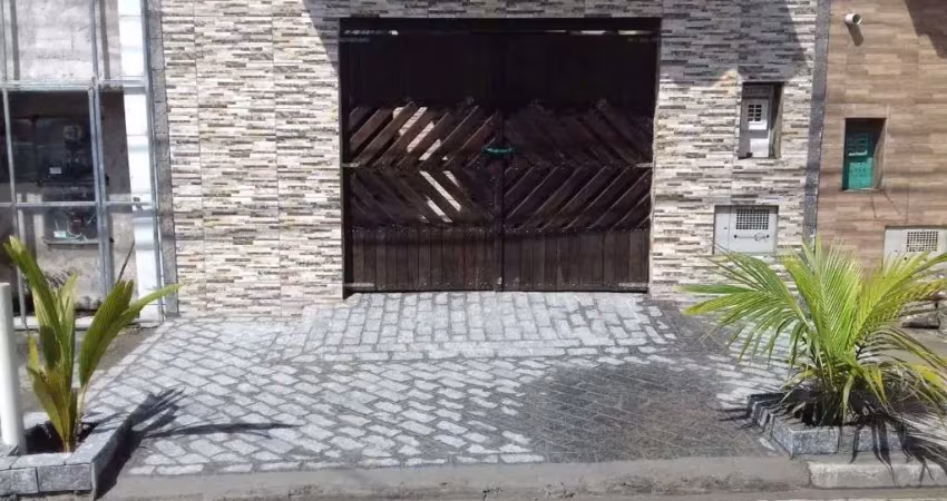 Casa com 2 dormitórios à venda, 70 m² por R$ 220.000,00 - Jussara - Mongaguá/SP