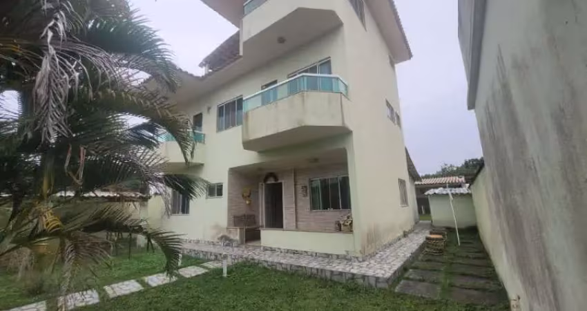 Casa com 3 quartos à venda na Rua das Andorinhas, Costa Bela, Serra