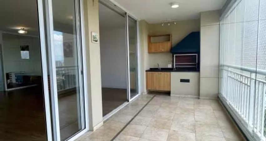 Belíssimo Apartamento com 146m², 3 suítes e 3 vagas para locação na Aclimação!