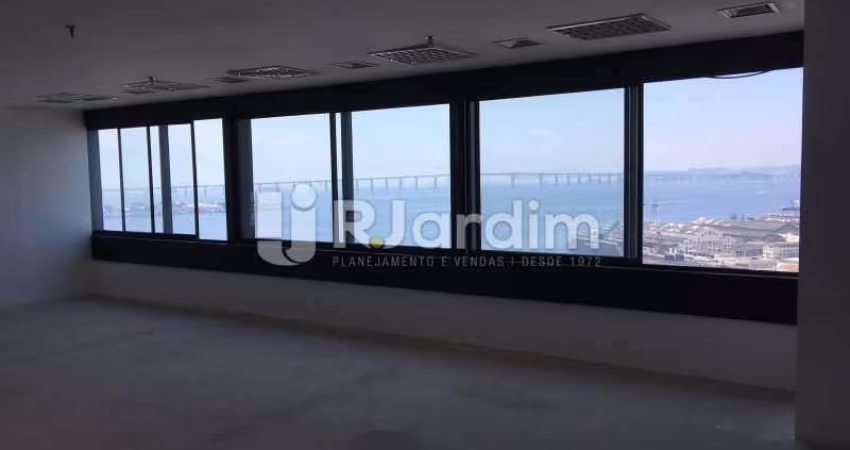 Sala comercial com 1 sala para alugar na Avenida Rio Branco, Centro, Rio de Janeiro
