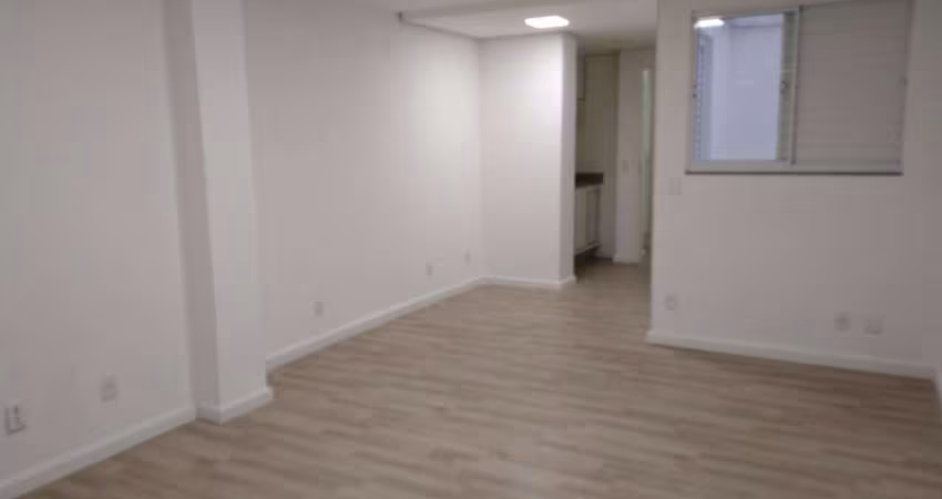 Sala comercial com 4 salas para alugar na Rua João Líra, Leblon, Rio de Janeiro