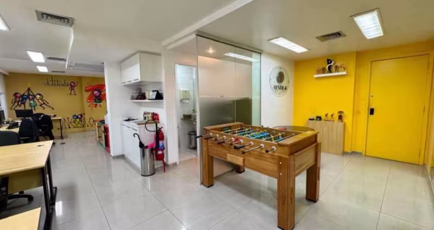 Sala comercial com 3 salas para alugar na Rua Jardim Botânico, Jardim Botânico, Rio de Janeiro