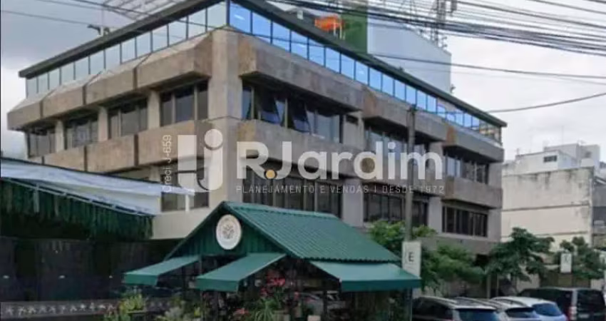 Sala comercial com 2 salas para alugar na Avenida Olegário Maciel, Barra da Tijuca, Rio de Janeiro