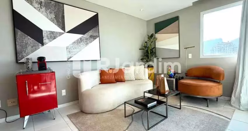 Flat com 1 quarto para alugar na Avenida Lúcio Costa, Barra da Tijuca, Rio de Janeiro