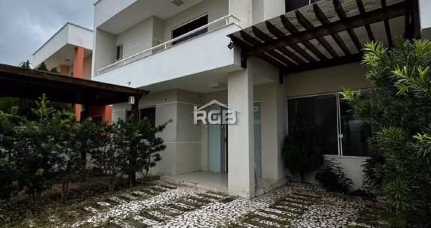 Casa 4/4 com suítes no Foz do Joanes em Buraquinho R$ 900.000,00