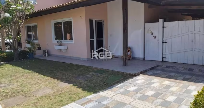 Casa Duplex 2/4 com suíte em Lauro de Freitas R$ 670.000,00