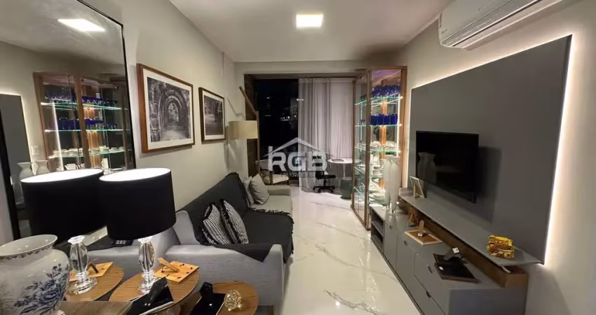 Apartamento 2/4 com suíte mobiliado no caminho das árvores r$ 7.000,00