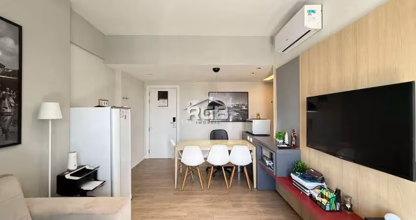 Mondial 1/4 e sala mobiliado no caminho das árvores r$ 420.000,00
